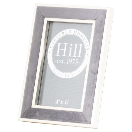 silver-edged-grey-velvet-4x6-photo-frame